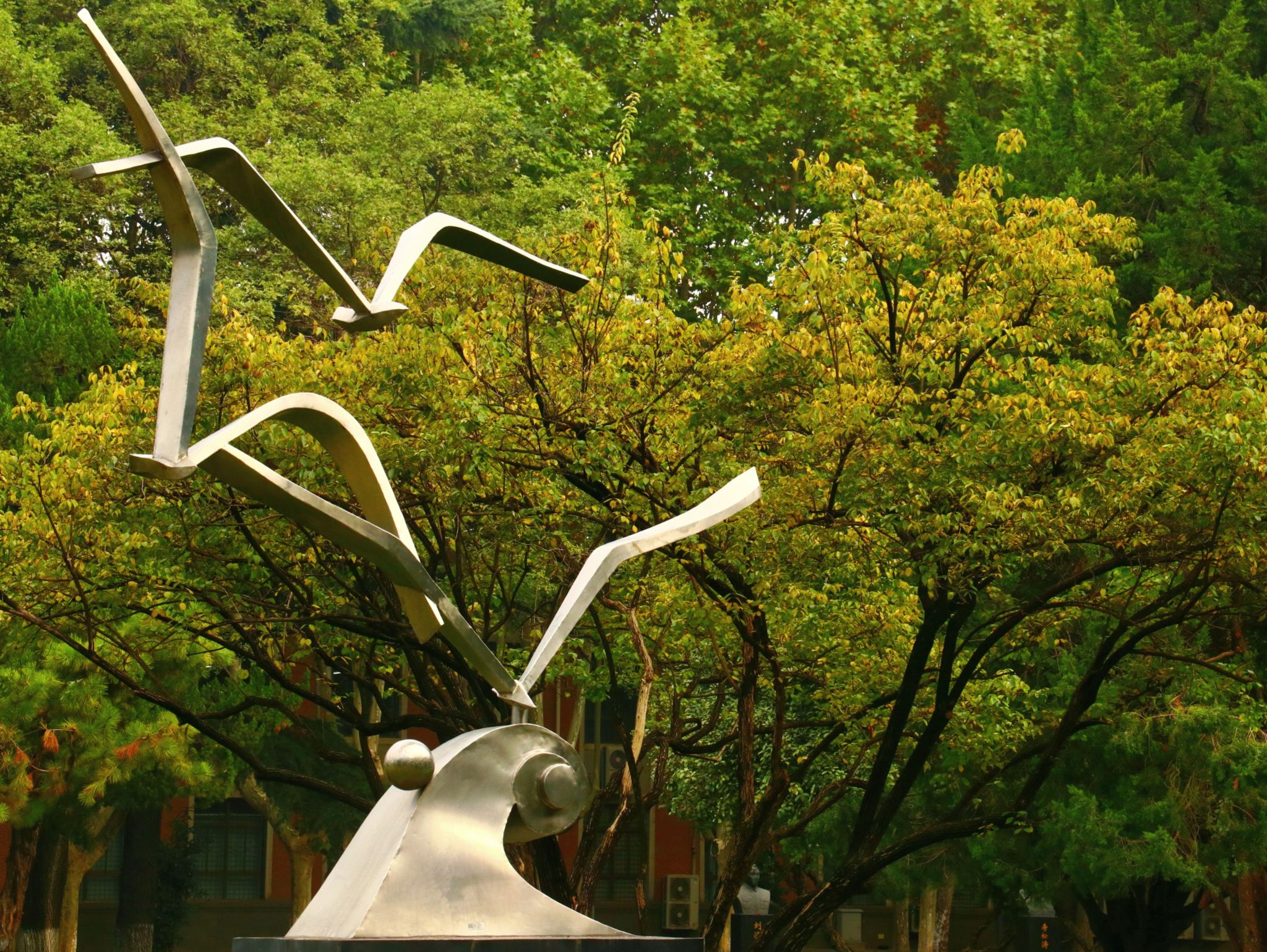 繆珊妮.jpg undefined